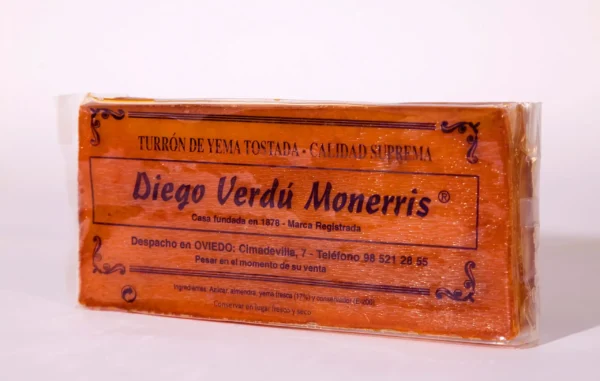 Turrón de yema tostada